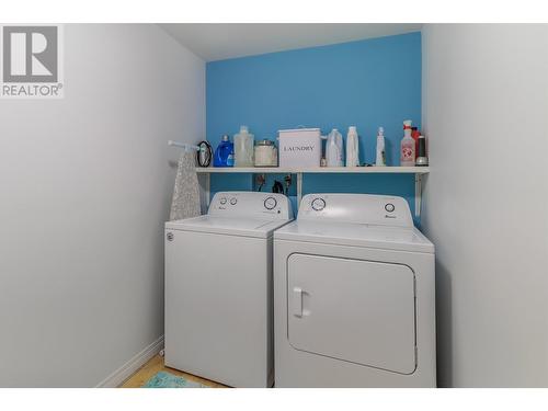 4715 Parker Court, 108 Mile Ranch, BC - Indoor Photo Showing Laundry Room