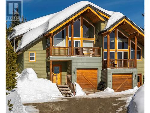 5942 Snowpines Crescent, Big White, BC - Outdoor With Facade