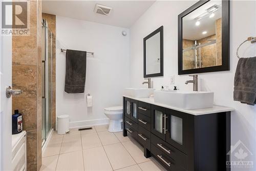 1070 Docteur Corbeil Boulevard, Rockland, ON - Indoor Photo Showing Bathroom