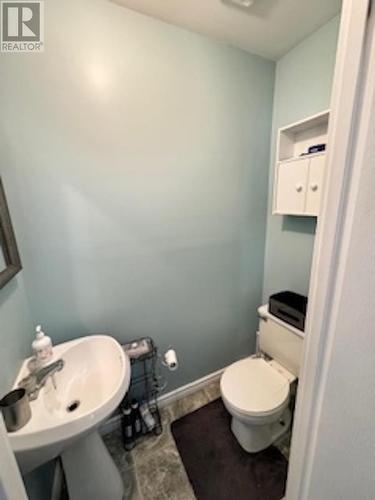 3 Seventh Ave, Hornepayne, ON - Indoor Photo Showing Bathroom