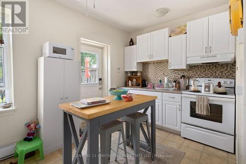 12 Bowery Street, Prince Edward County, ON - Indoor Photo Showing Kitchen