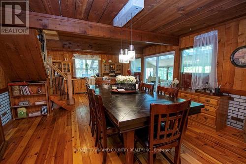 1130 Towering Oaks Trail, Kawartha Lakes, ON - Indoor Photo Showing Dining Room