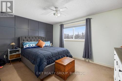 160 Shannonville Rd, Tyendinaga, ON - Indoor Photo Showing Bedroom