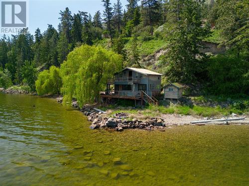 7260 Highway 97 Highway S, Peachland, BC - Outdoor With Body Of Water