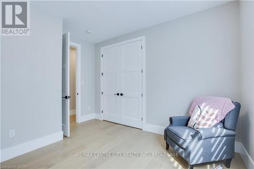 102 Harvest Lane, Dutton/Dunwich, ON - Indoor Photo Showing Other Room