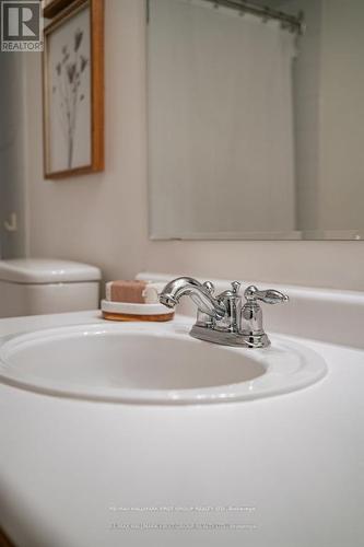 404 - 1 Queen Street, Cobourg, ON - Indoor Photo Showing Bathroom