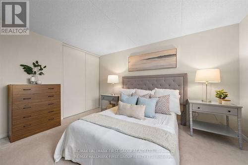 404 - 1 Queen Street, Cobourg, ON - Indoor Photo Showing Bedroom