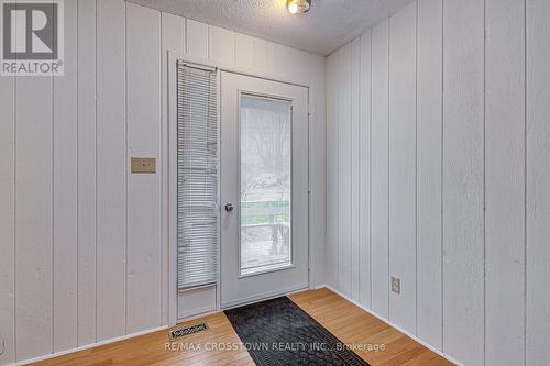 270 High St, Georgian Bay, ON - Indoor Photo Showing Other Room