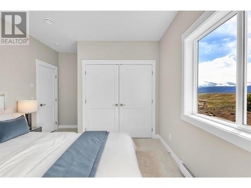 2547 Pinnacle Ridge Drive, West Kelowna, BC - Indoor Photo Showing Bedroom