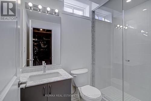 22 Heming St, Brant, ON - Indoor Photo Showing Bathroom