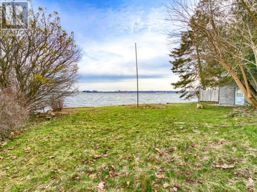 290 North Shore Boulevard E, Burlington, ON - Outdoor With Body Of Water With View