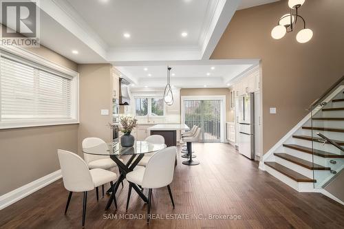 3556 Silverplains Dr, Mississauga, ON - Indoor Photo Showing Dining Room
