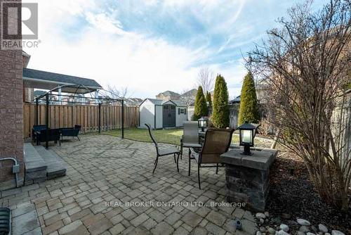 3277 Paul Henderson Drive, Mississauga, ON - Outdoor