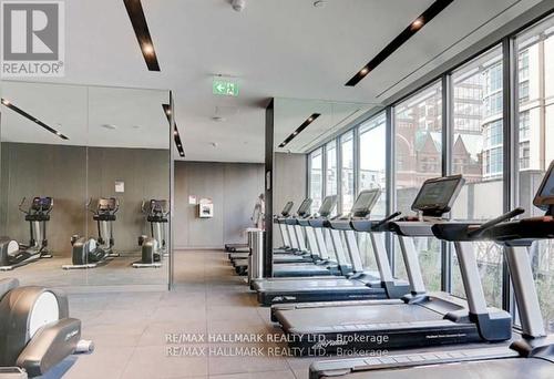 #1401 -25 Richmond St E, Toronto, ON - Indoor Photo Showing Gym Room