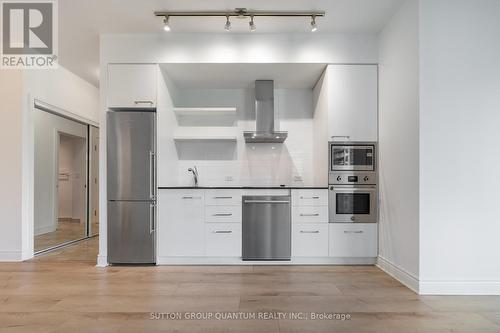 1007 - 12 York Street, Toronto, ON - Indoor Photo Showing Kitchen With Stainless Steel Kitchen