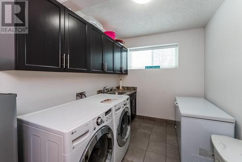 5433 Chief Lake Road, Prince George, BC - Indoor Photo Showing Laundry Room
