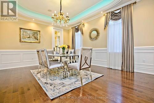 73 Stockdale Crescent, Richmond Hill, ON - Indoor Photo Showing Dining Room