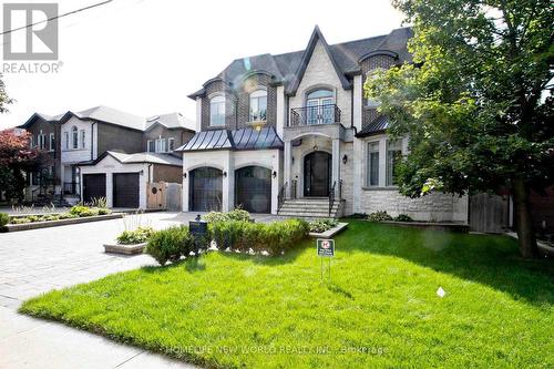 73 Stockdale Cres, Richmond Hill, ON - Outdoor With Facade