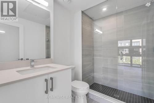 303 - 485 Logan Avenue, Toronto, ON - Indoor Photo Showing Bathroom