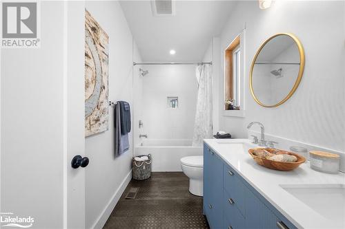 248 Riverside Drive, Haliburton, ON - Indoor Photo Showing Bathroom