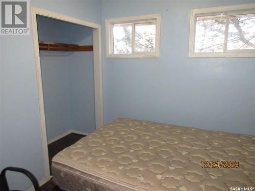 301 Halifax Street N, Regina, SK - Indoor Photo Showing Bedroom