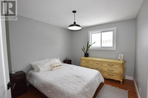 107 Parkshore Dr, Sault Ste Marie, ON - Indoor Photo Showing Bedroom