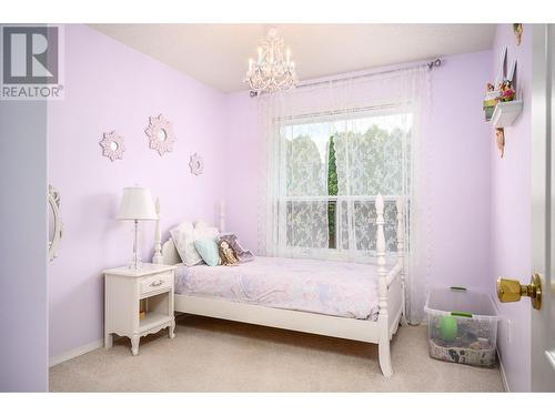 2072 Okanagan Street, Armstrong, BC - Indoor Photo Showing Bedroom