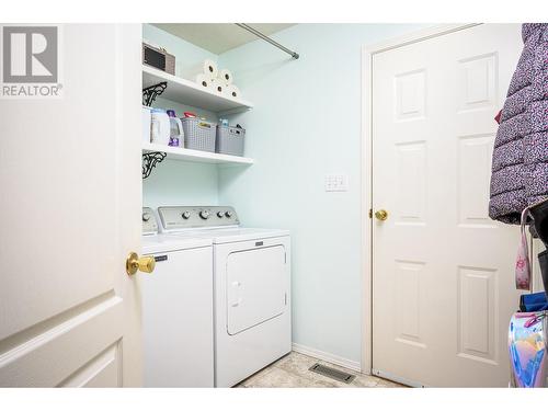 2072 Okanagan Street, Armstrong, BC - Indoor Photo Showing Laundry Room