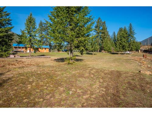 2621 Highway 3A, Castlegar, BC - Outdoor With View