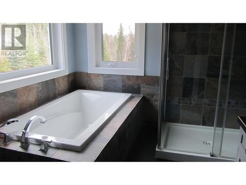 2644 Eagle Creek Road, Canim Lake, BC - Indoor Photo Showing Bathroom
