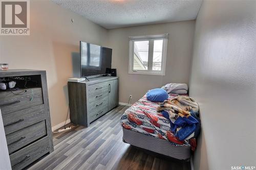 835 7Th Street E, Prince Albert, SK - Indoor Photo Showing Bedroom
