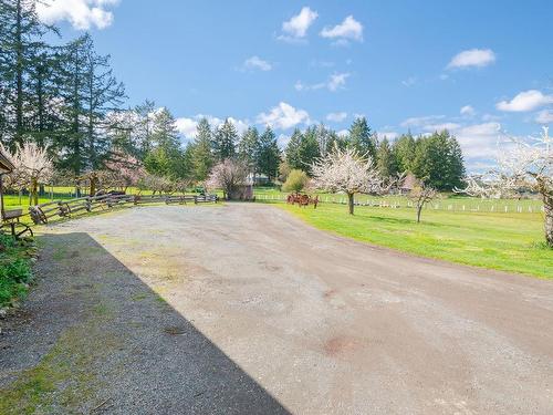 7087 Mays Rd, Duncan, BC - Outdoor With View