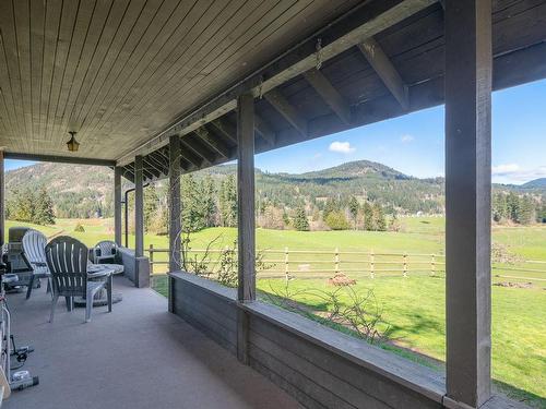7087 Mays Rd, Duncan, BC - Outdoor With Deck Patio Veranda With Exterior