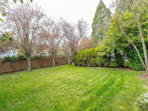 4076 Grange Rd, Saanich, BC - Outdoor With Backyard