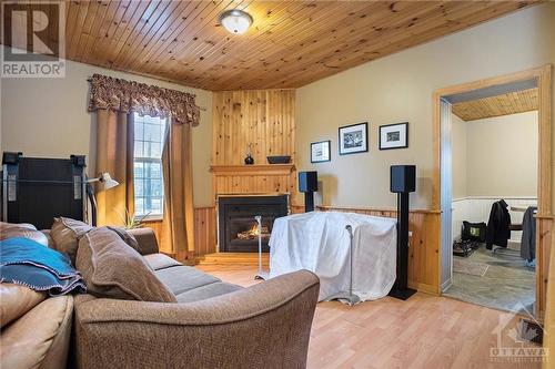 41 Russell Street E, Smiths Falls, ON - Indoor Photo Showing Other Room With Fireplace