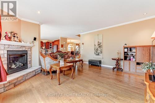 37 Quarry Ridge Drive, Ottawa, ON - Indoor Photo Showing Living Room With Fireplace