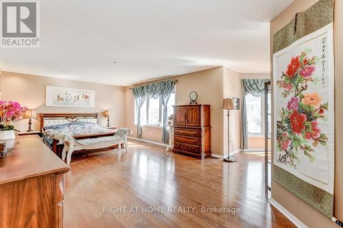 37 Quarry Ridge Drive, Ottawa, ON - Indoor Photo Showing Bedroom