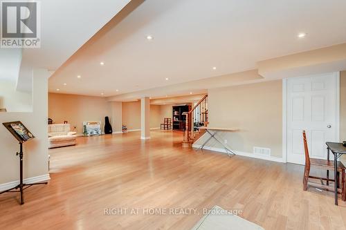 37 Quarry Ridge Drive, Ottawa, ON - Indoor Photo Showing Other Room