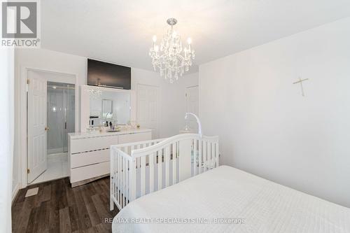 51 Yeaman Drive, Cambridge, ON - Indoor Photo Showing Bedroom
