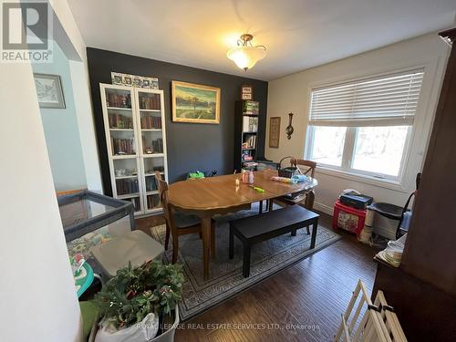 277 Queen Mary Dr, Oakville, ON - Indoor Photo Showing Dining Room