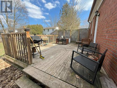 277 Queen Mary Dr, Oakville, ON - Outdoor With Deck Patio Veranda With Exterior