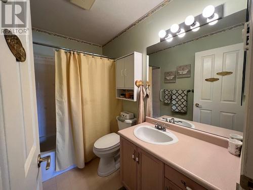 8905 Pineo Court Unit# 306, Summerland, BC - Indoor Photo Showing Bathroom