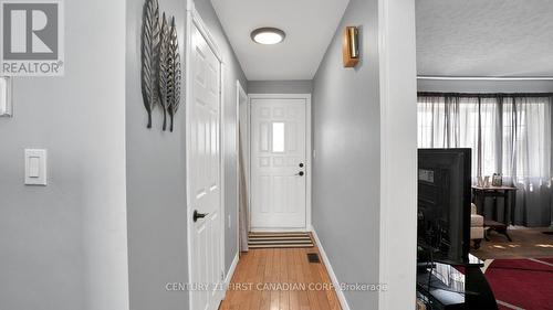 117 Wonham Street S, Ingersoll, ON - Indoor Photo Showing Other Room