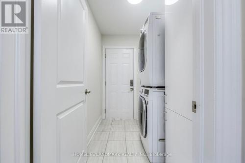 42 Ingleside St, Vaughan, ON - Indoor Photo Showing Laundry Room