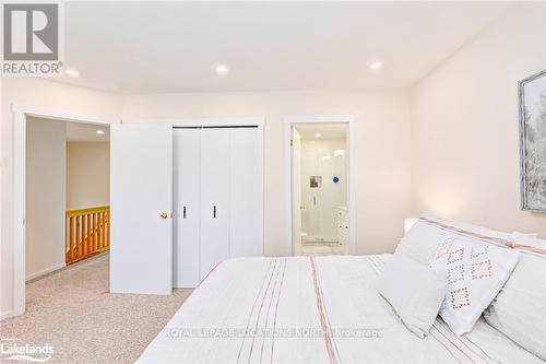 505 Oxbow Cres, Collingwood, ON - Indoor Photo Showing Bedroom