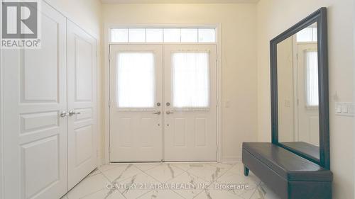 14 Fieldstone Lane Ave, Caledon, ON - Indoor Photo Showing Other Room