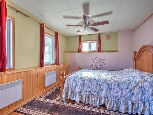 Chambre Ã Â coucher - 65 Ch. De La Bourgade, Val-Des-Monts, QC - Indoor Photo Showing Bedroom