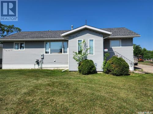 720 Stella Street, Grenfell, SK - Outdoor