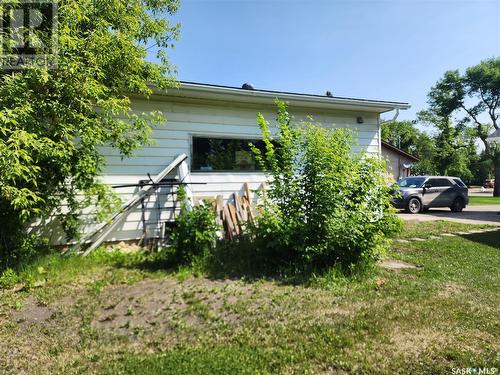 720 Stella Street, Grenfell, SK - Outdoor