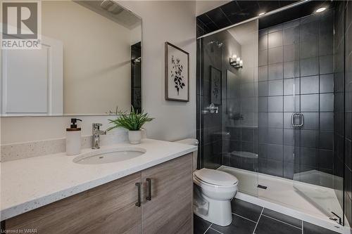 271 Grey Silo Road Unit# 38, Waterloo, ON - Indoor Photo Showing Bathroom